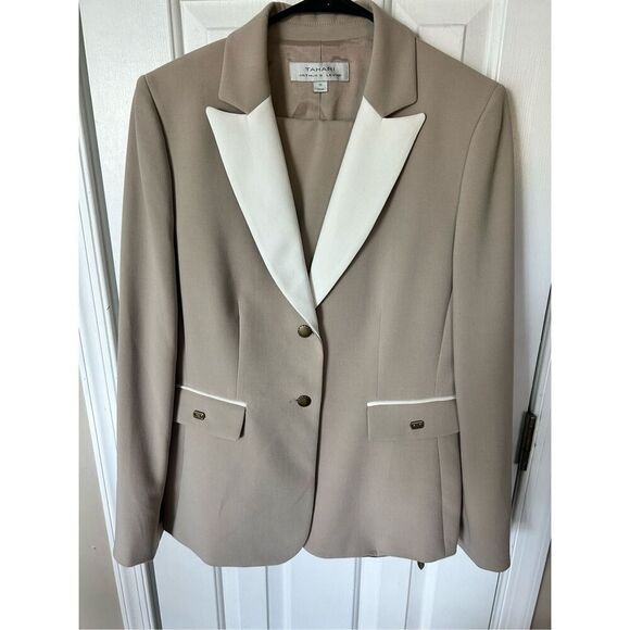 Tahari Arthur S Levine American Faith Blazer suit  two Button Beige White Size 1 - Picture 1 of 5
